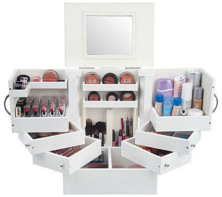 The Lori Granger Make-Up Organizer