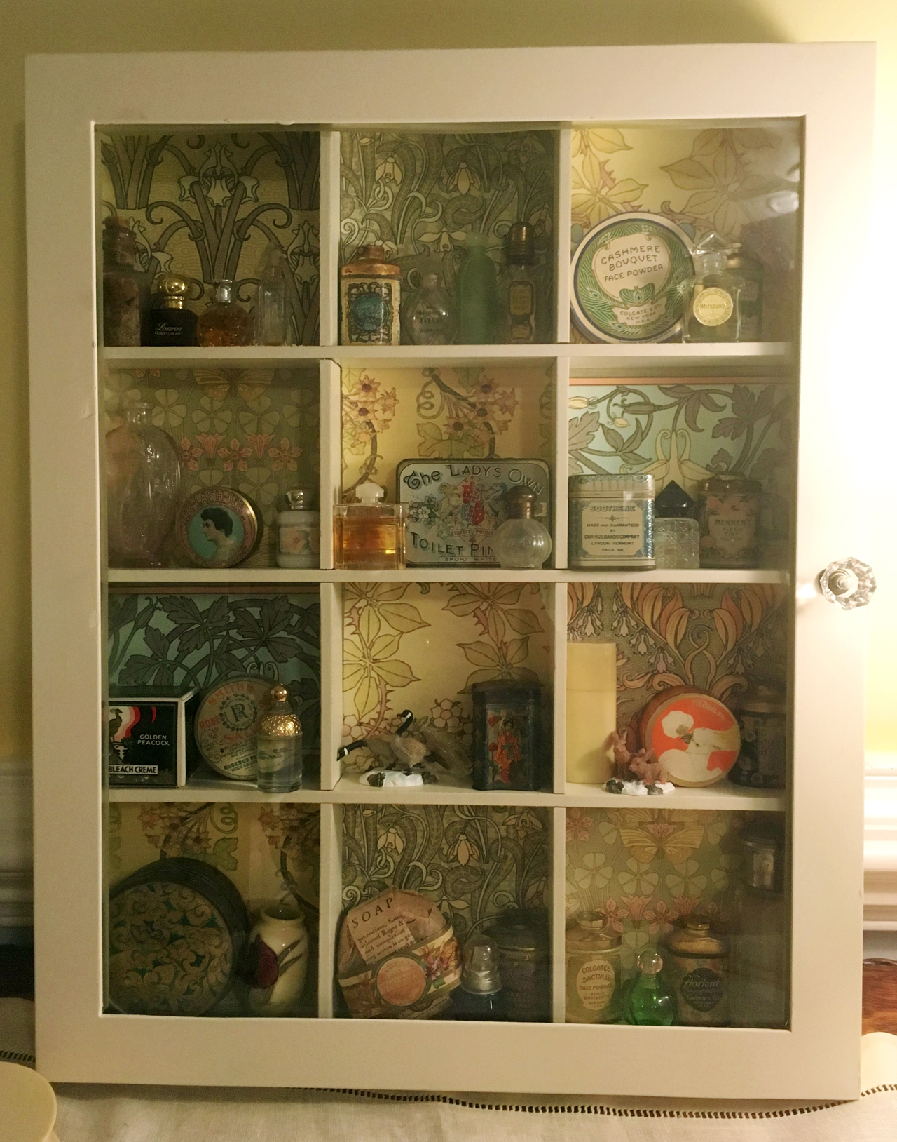 Art Nouveau Cabinet WEB